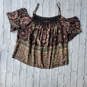 Meraki flowy top size xl black green and red